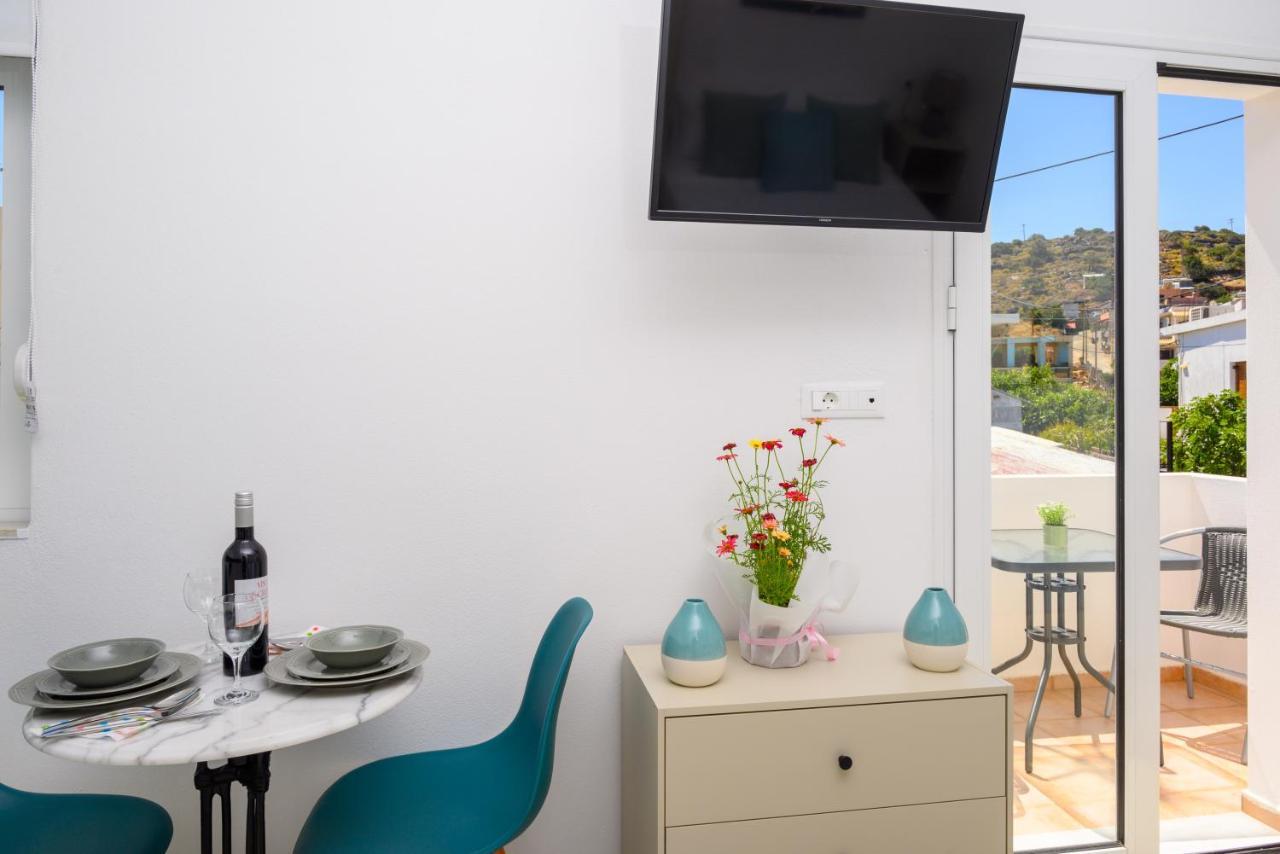 Artemis Apartment First Floor Elounda Eksteriør billede